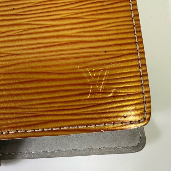 Louis Vuitton Cyber Epi Agenda PM Cover Day Planner Small Bronze - Picture 2 of 16